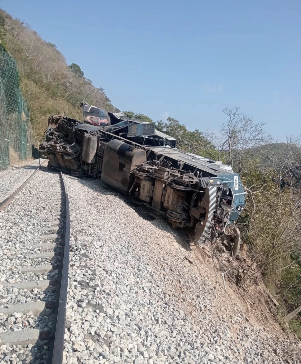 Víctimas del Tren Interoceánico deben cobrar por ley 12.4 millones; les han dado 30 mil pesos
