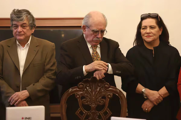 Los órganos electorales no deben ser autónomos, "pero sí independientes en sus resoluciones", sostiene Pablo Gómez