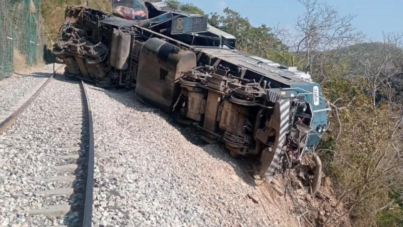 Morena "se tambalea" por corrupción, inseguridad y bajo crecimiento, afirma The Economist