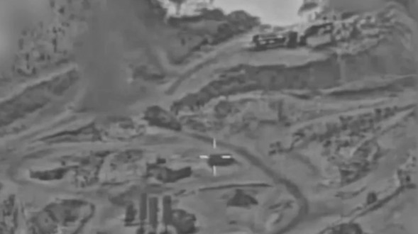 Israel llama a la ofensiva "rugido de león", que seguirá "hasta liberar a los iraníes del yugo de la tiranía", asegura Netanyahu