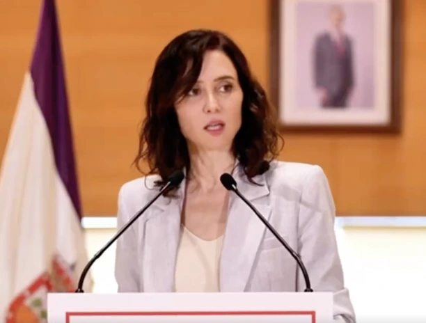 Díaz Ayuso desmiente a Sheinbaum: "es totalmente falso" que Calderón la asesore