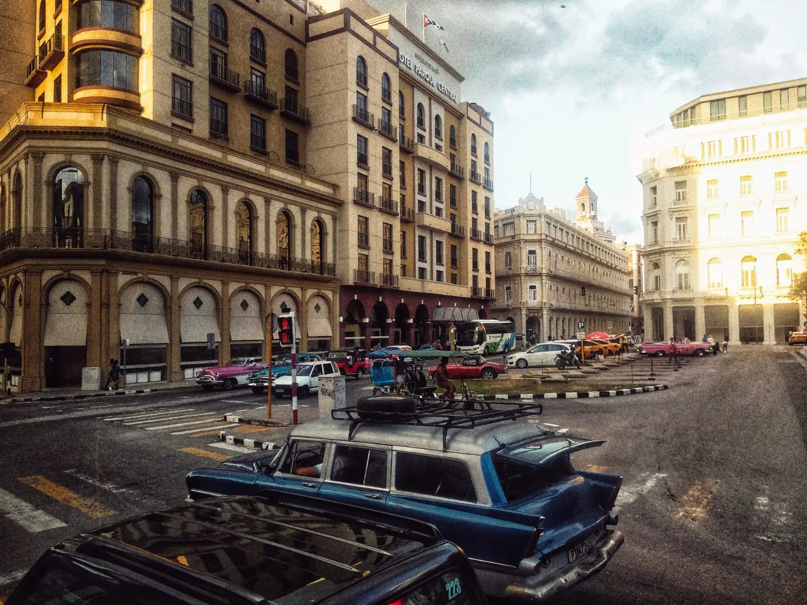 Con 730 mil barriles de crudo a bordo, buque ruso se dirige a Cuba y prevé arribar el lunes