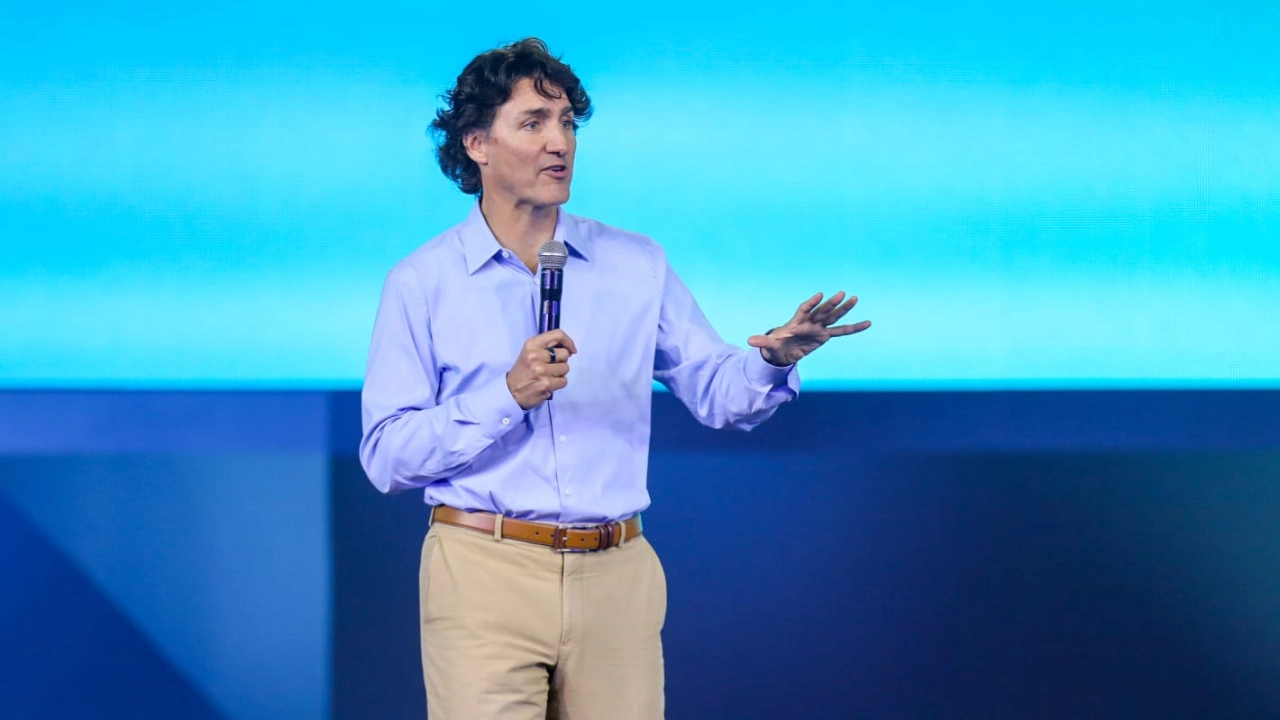 México "no debe doblarse ante Trump", alienta Trudeau en plena revisión del T-MEC