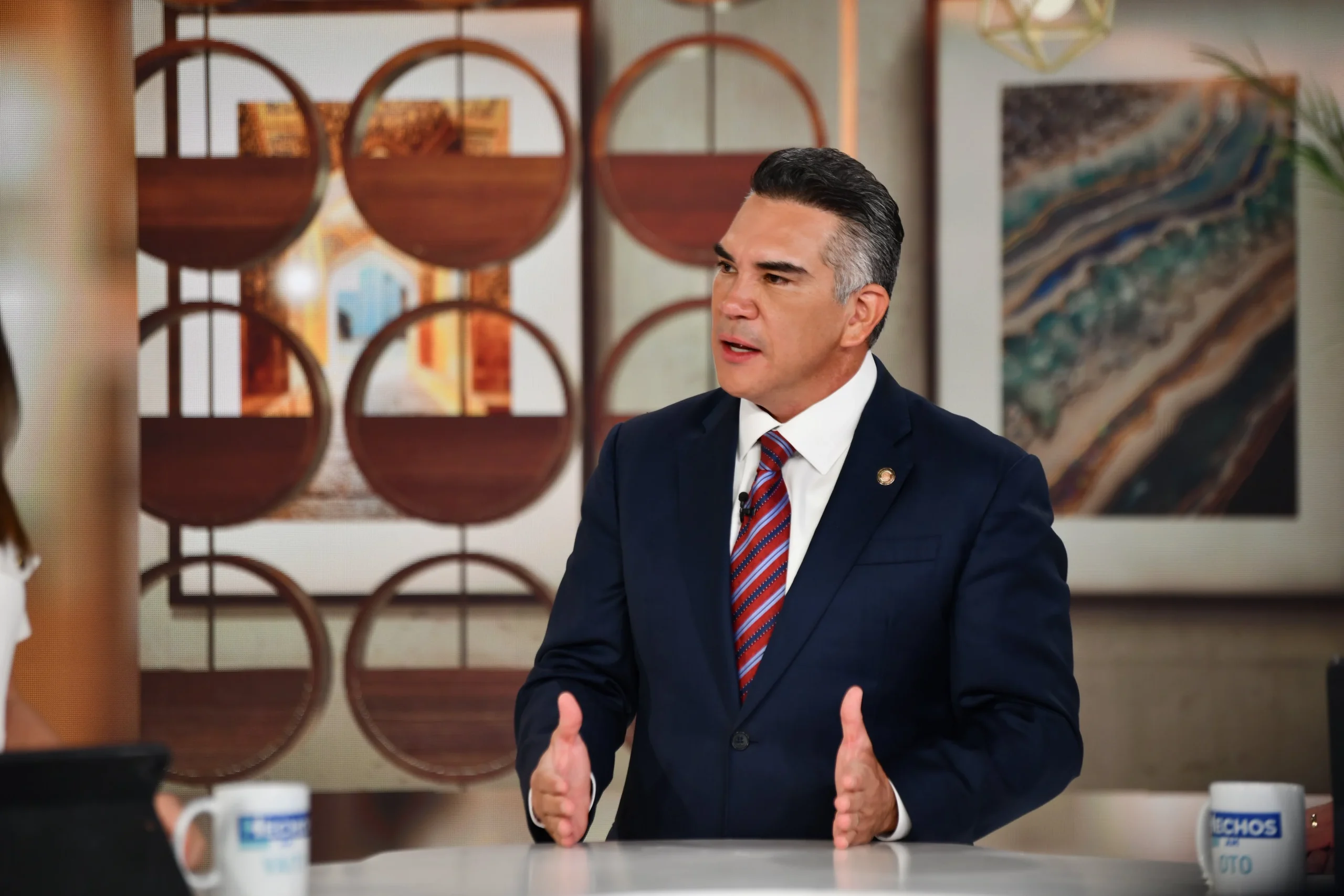 PRI pedirá al INE que le retire el registro a Morena, afirma Alito Moreno