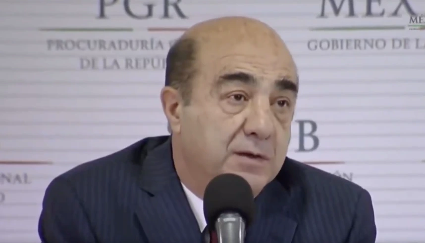 Reportan grave a Jesús Murillo Karam tras sufrir derrame cerebral