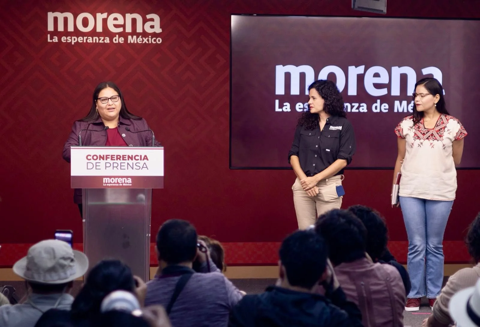 Citlalli Hernández asume control de la Comisión Nacional de Elecciones de Morena hacia 2027