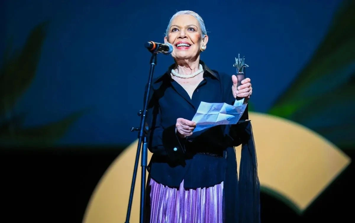 Luisa Huertas recibe homenaje en el FICG y presenta libro