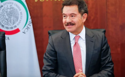 El Senado de la República citó a la gobernadora de Chihuahua para esclarecer la posible participación de agentes extranjeros en operativos de seguridad.