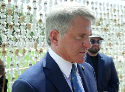 Declaraciones de Michael McCaul reavivan el debate sobre la presencia de agencias estadounidenses en operativos de seguridad en México.