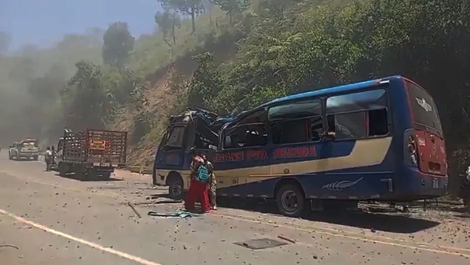 Atentado con bomba en Colombia deja siete muertos en medio de ola de violencia