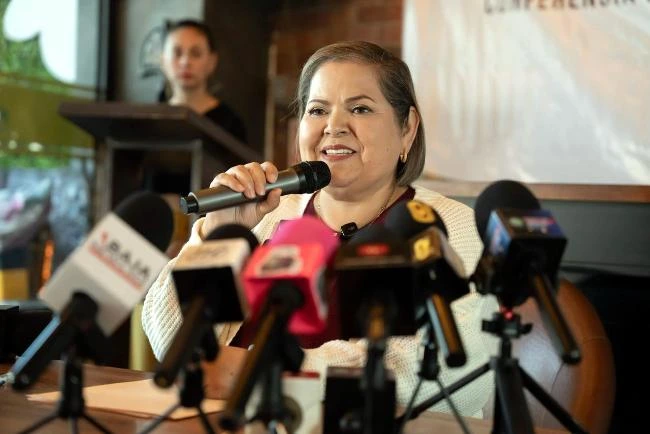 “Veo una Baja California con esperanza”, afirma Evangelina Moreno
