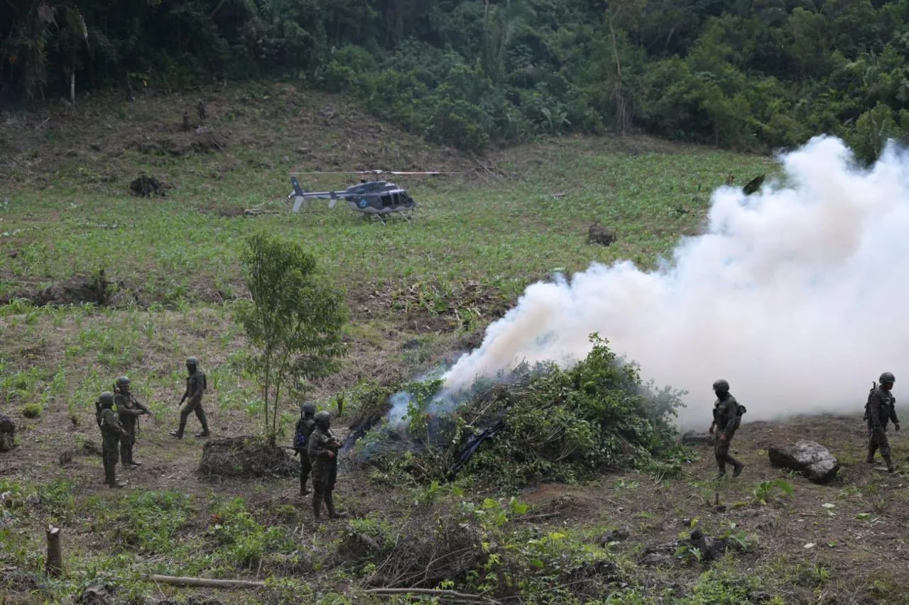 Estados Unidos y Guatemala preparan operaciones militares conjuntas contra cárteles, revela The New York Times
