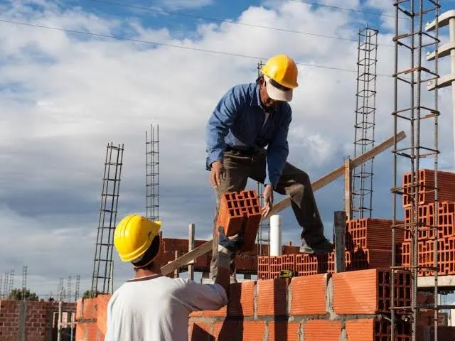 Caída de la inversión y del consumo marcan el desplome de la economía mexicana