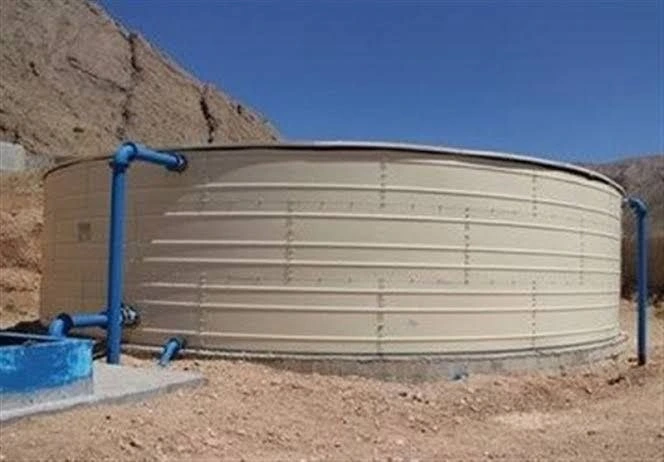 Ataque de EU deja a 20 mil personas sin agua potable