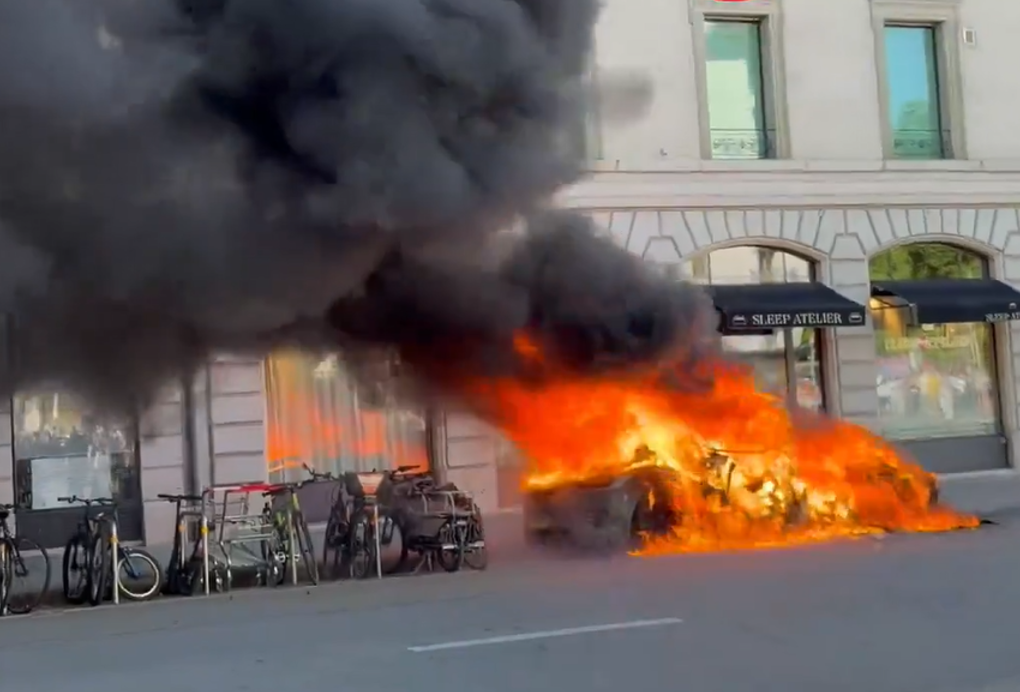 Protesta contra el G7 se sale de control y desata disturbios en Suiza; policías responden con gas lacrimógeno