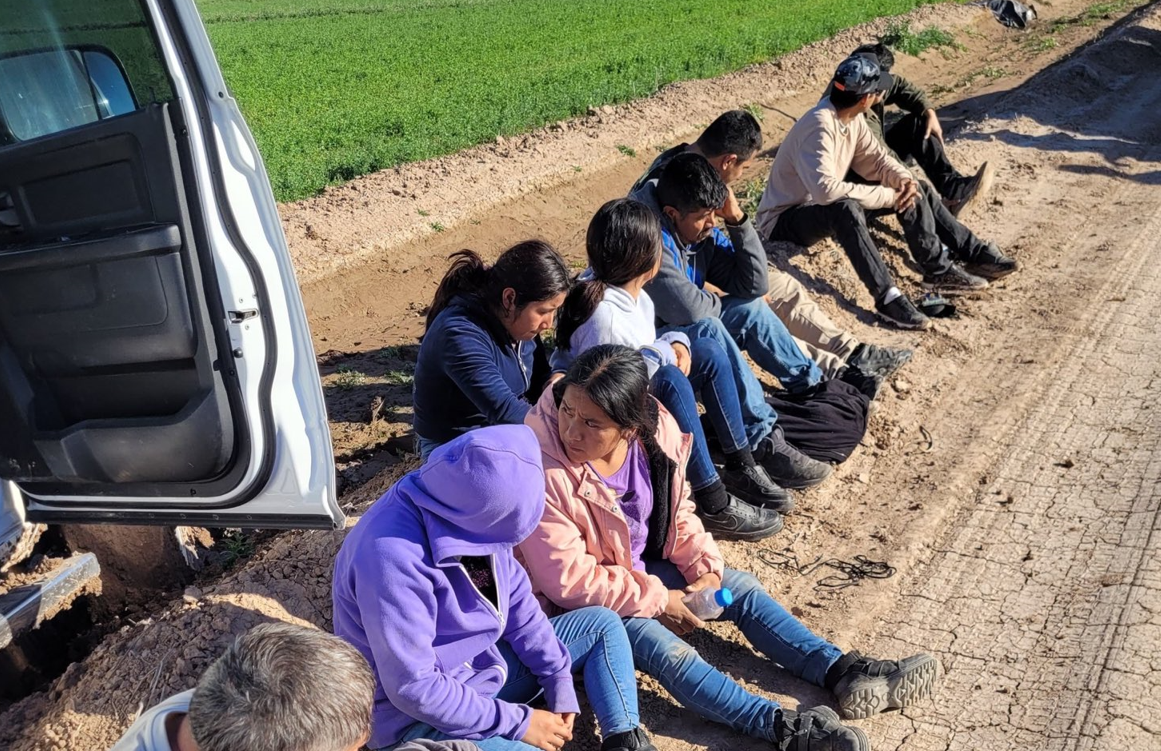 Revés judicial: tribunal autoriza al gobierno Trump reactivar deportaciones en todo Estados Unidos