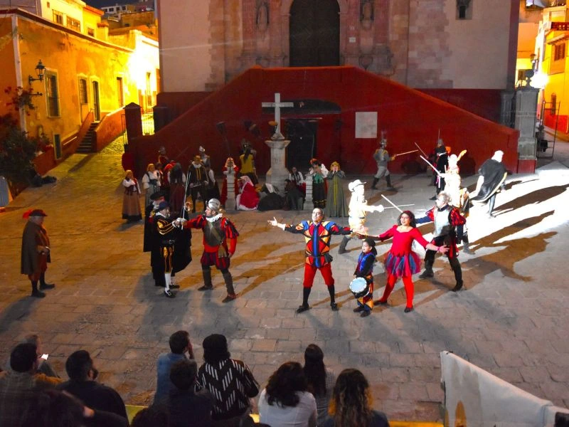 Presenta el Cervantino su programación