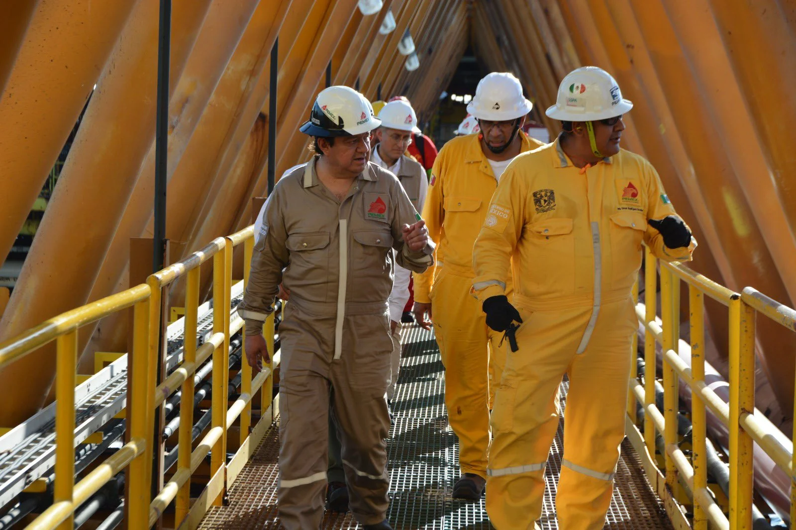 Pemex vuelve a números rojos; pierde 27 mil 968 millones de pesos en el primer semestre