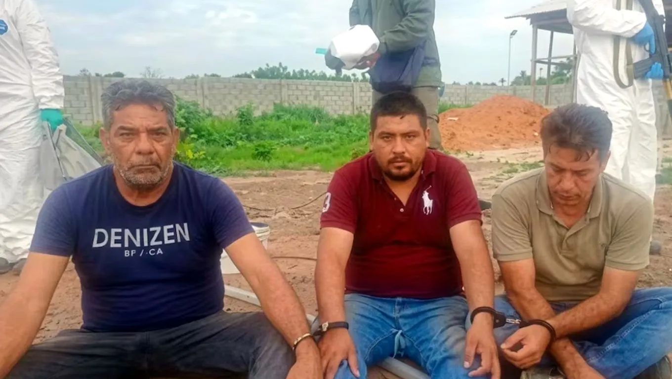 Dictan prisión preventiva contra tres mexicanos acusados de operar un “superlaboratorio” en Nigeria