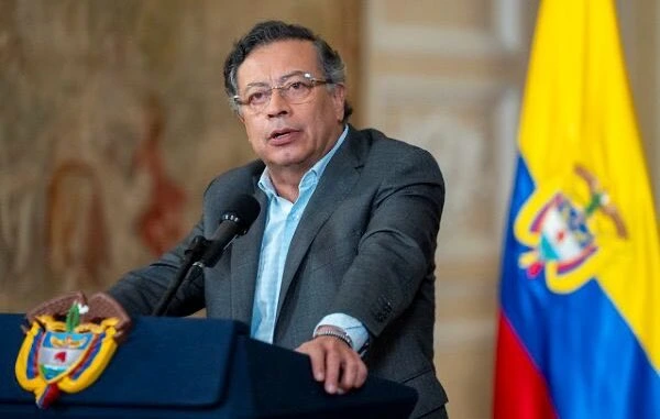 Petro desconoce los resultados electorales en Colombia y denuncia "intervención confesa" de EU