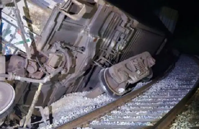 “No fue descarrilamiento, solo se movió”: Sheinbaum minimiza nuevo incidente del Tren Interoceánico