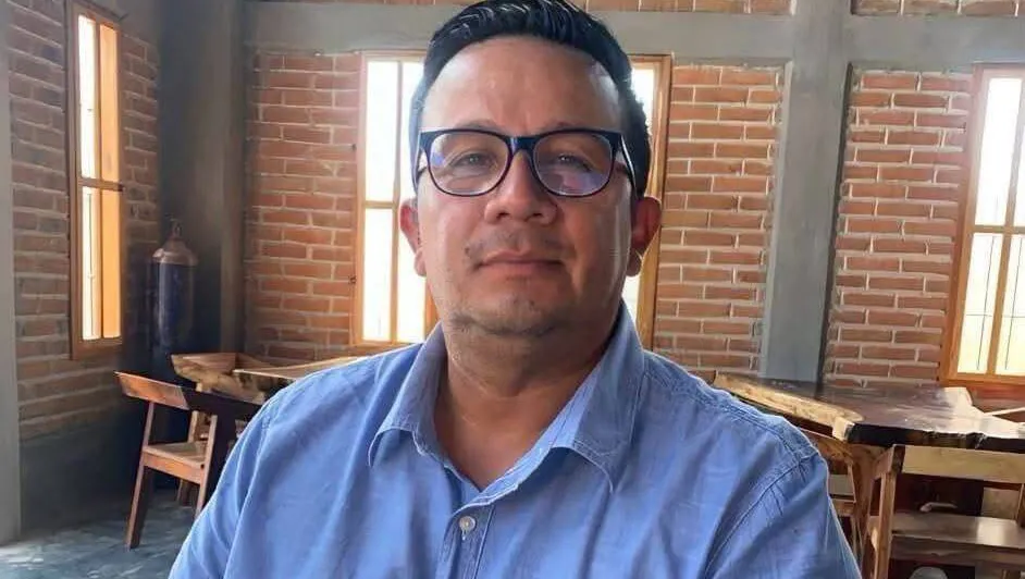 Atacan a balazos a periodista en Chiapas tras cobertura del México vs Ecuador; Fiscalía promete justicia