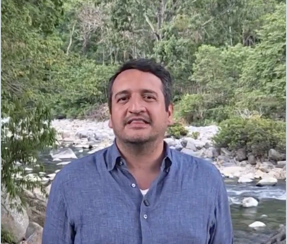 Andy retoma su "gira" y llama a detener la "inminente embestida a la soberanía nacional"