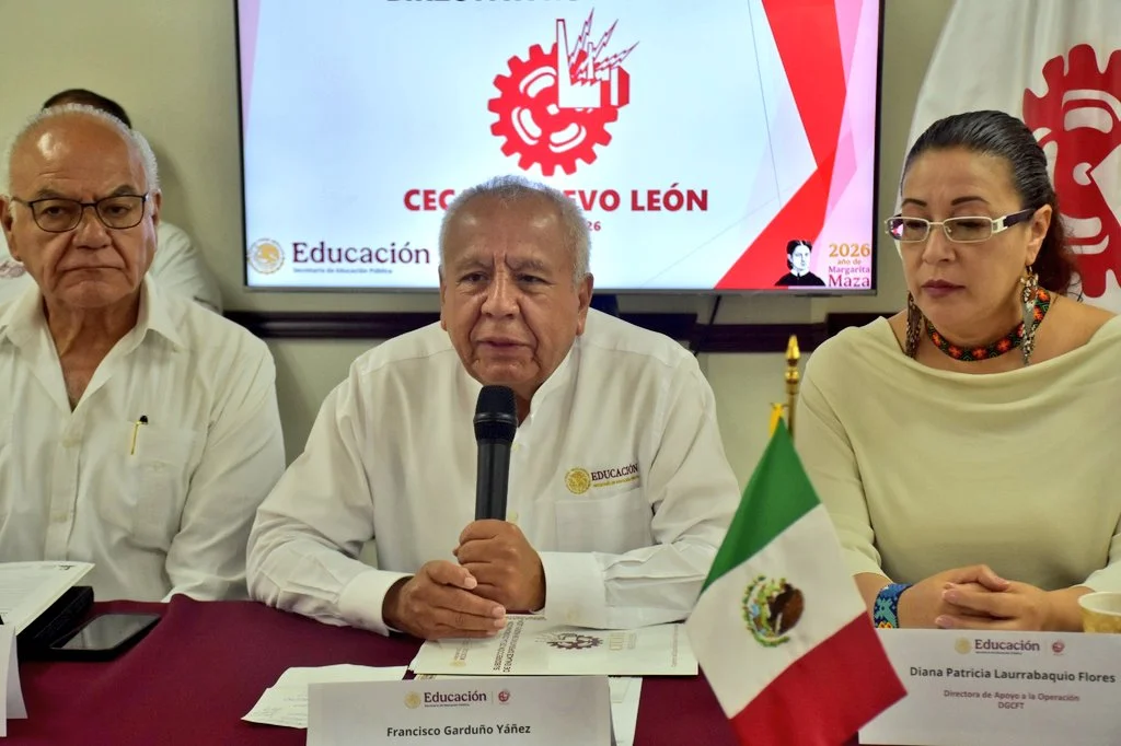 Francisco Garduño comparecerá ante un juez por la muerte de 40 migrantes; mantiene cargo federal y cobra 162 mil 888 pesos mensuales