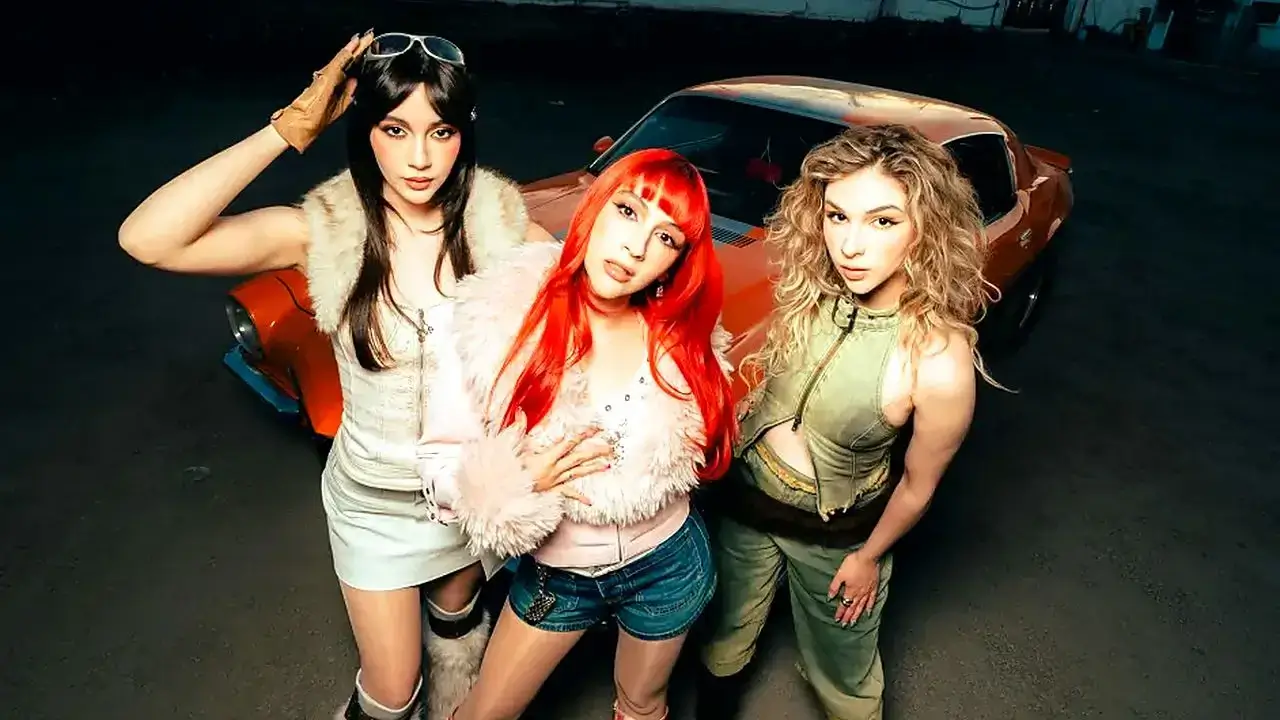 The Warning hace historia al encabezar la lista Mainstream Rock Airplay de Billboard