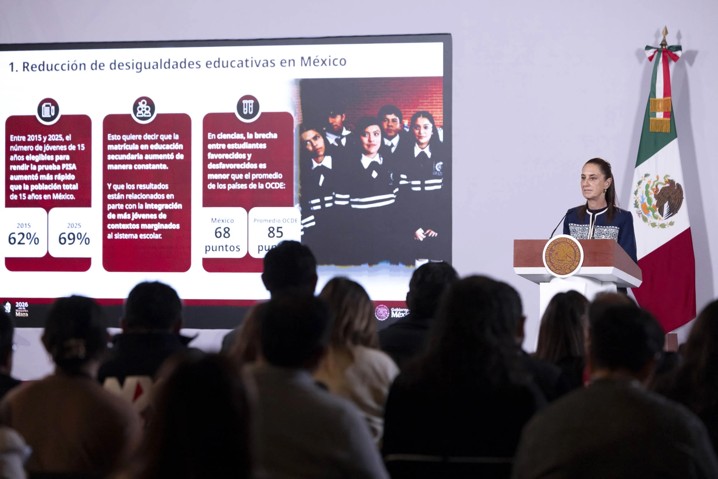 Sheinbaum sostiene que el crecimiento económico es “una cantaleta” y que la prueba PISA no sirve