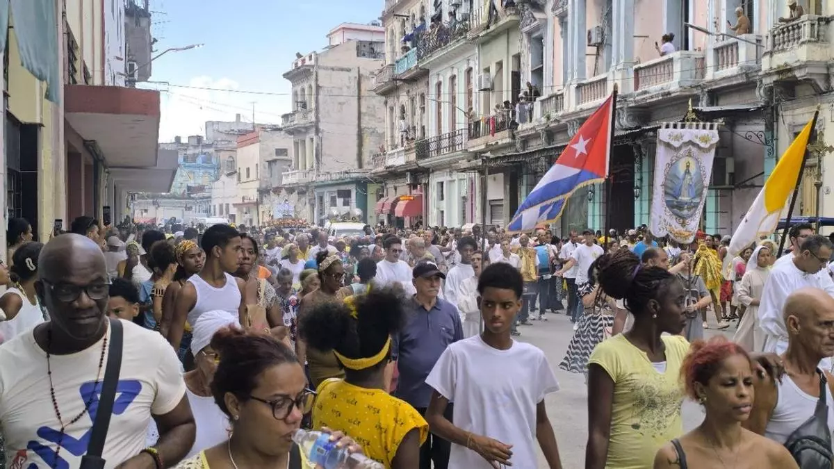 Ocho de cada 10 cubanos han dejado de desayunar, comer o cenar por falta de dinero o escasez de alimentos
