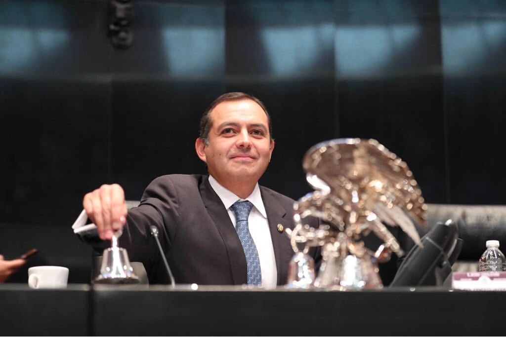 La deuda es una bola de nieve que se volverá insostenible: Ernesto Cordero