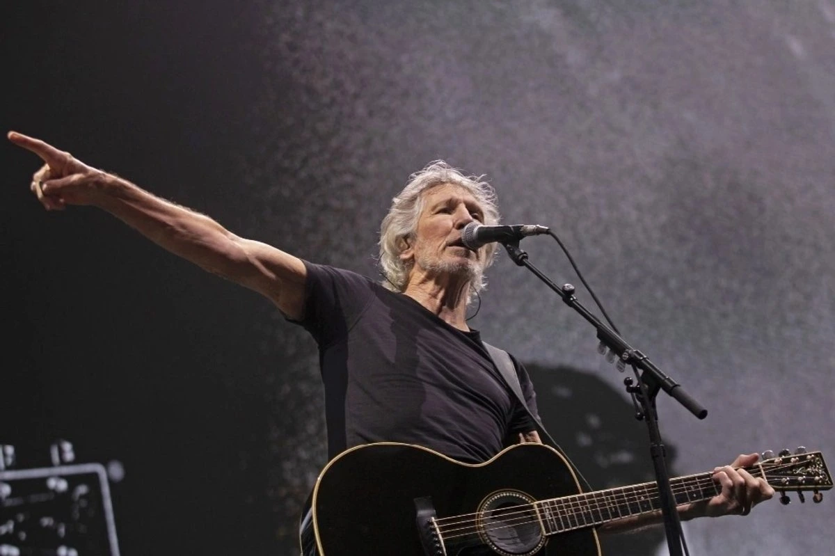Roger Waters critica a Ed Sheeran