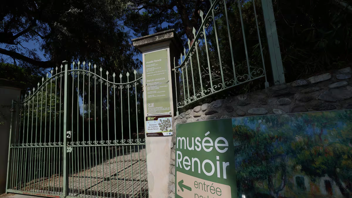 Roban cuadros del Museo Renoir