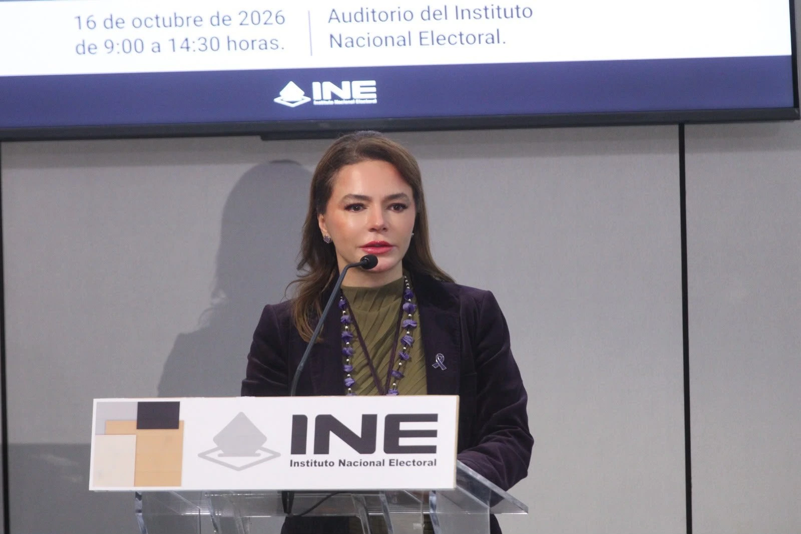 Carla Humphrey exige investigar irregularidades en el INE hasta las últimas consecuencias