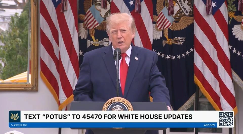 Trump insiste en que los cárteles controlan México; afirma haber abordado el tema con Sheinbaum 